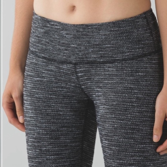 Lululemon Wunder Under Pant III - Picture 2 of 5